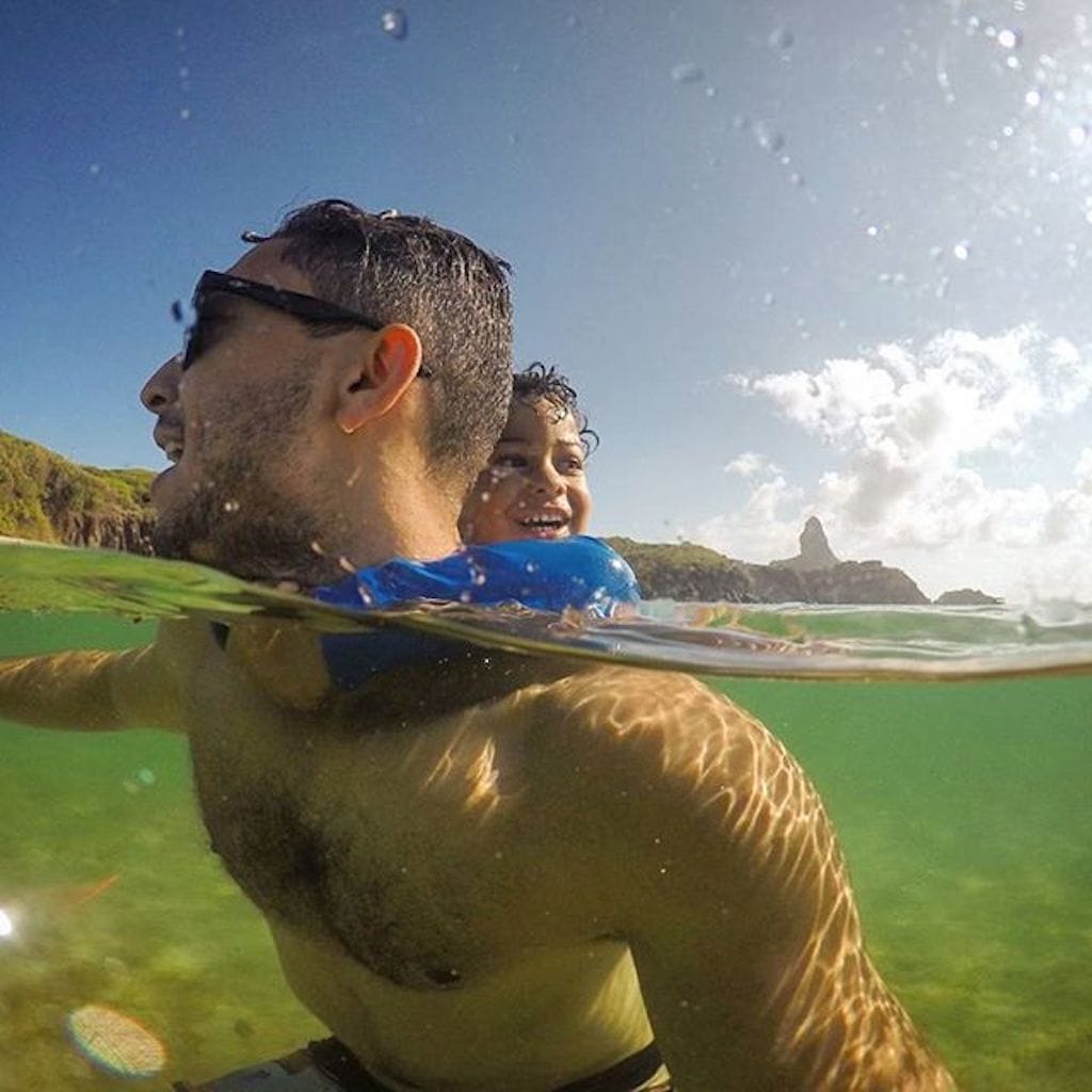 Ilha tour com criança em Noronha